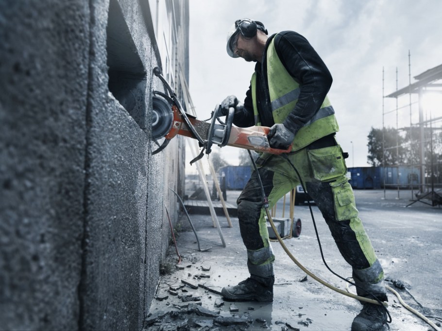 Резка бетона Хускварна к4000