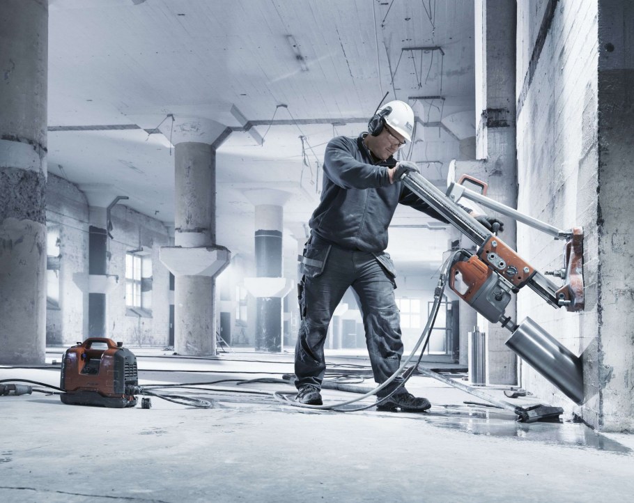 Алмазное бурение бетона Хускварна