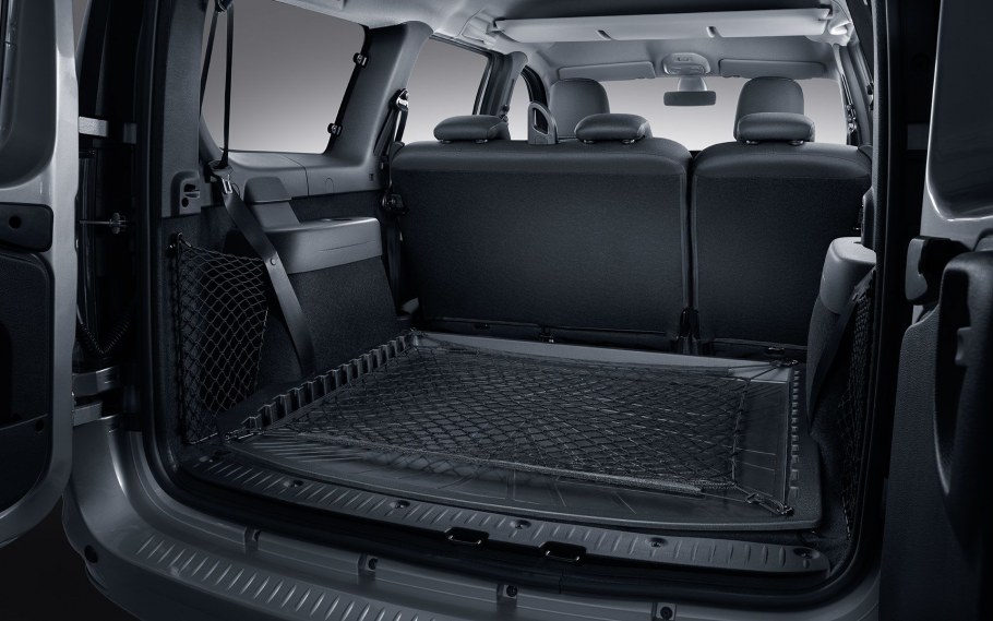 Лада Ларгус 2021 салон