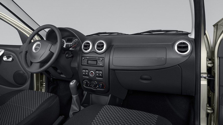 Lada Largus 2020 салон