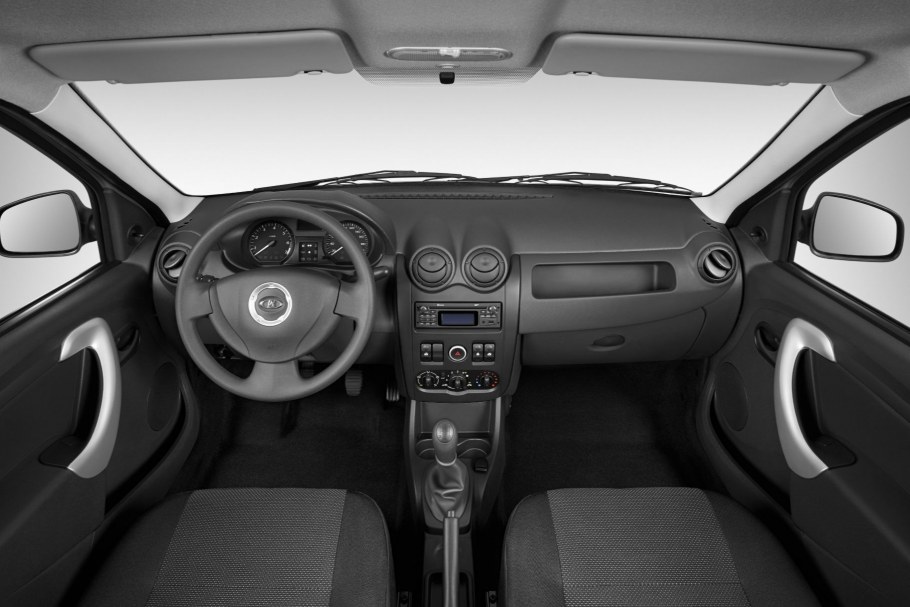 Lada Largus фургон салон