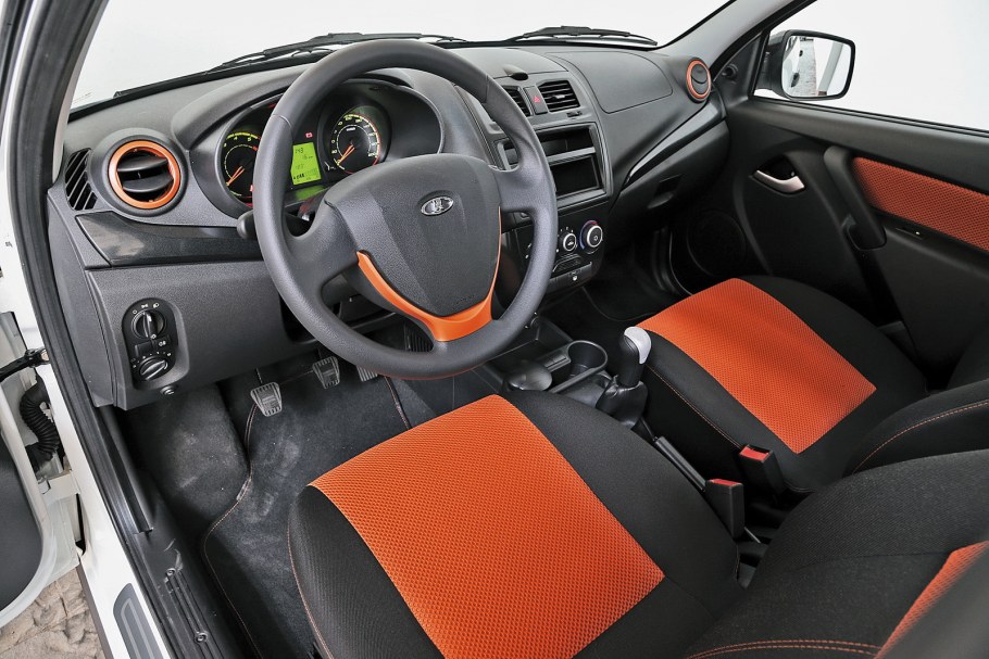 Lada Kalina Cross салон