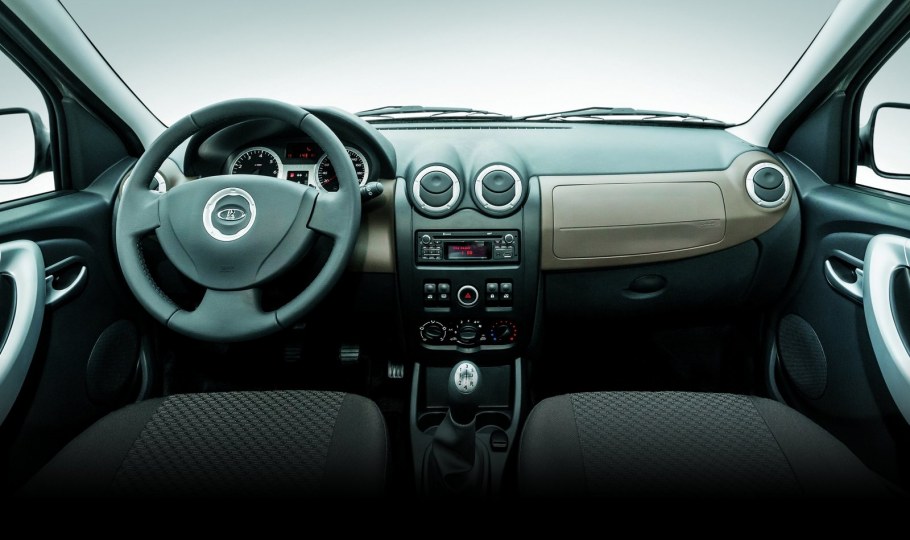 Lada Largus 2021 салон