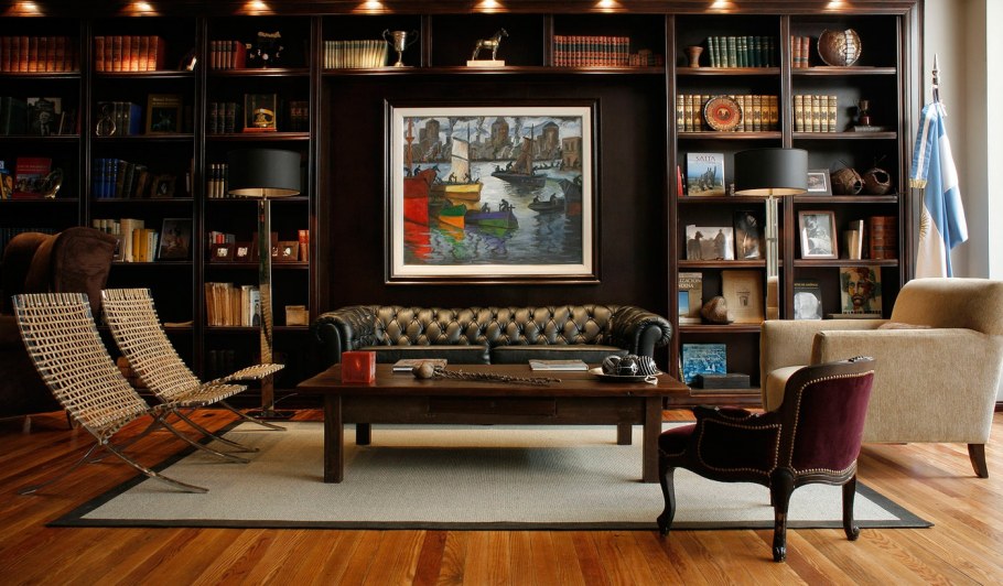 Камин в английском стиле