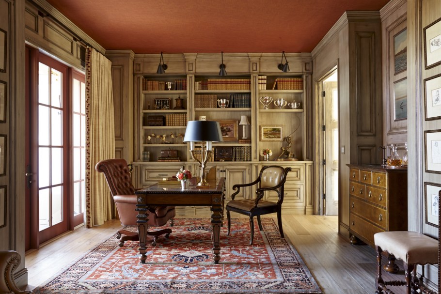 Книжные стеллажи в английском стиле