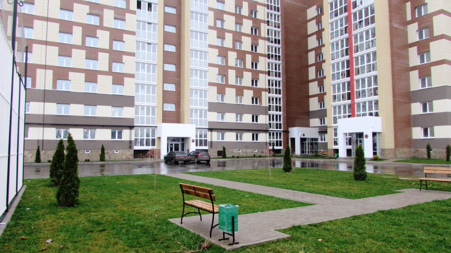 Мегаполис парк Брянск подъезд