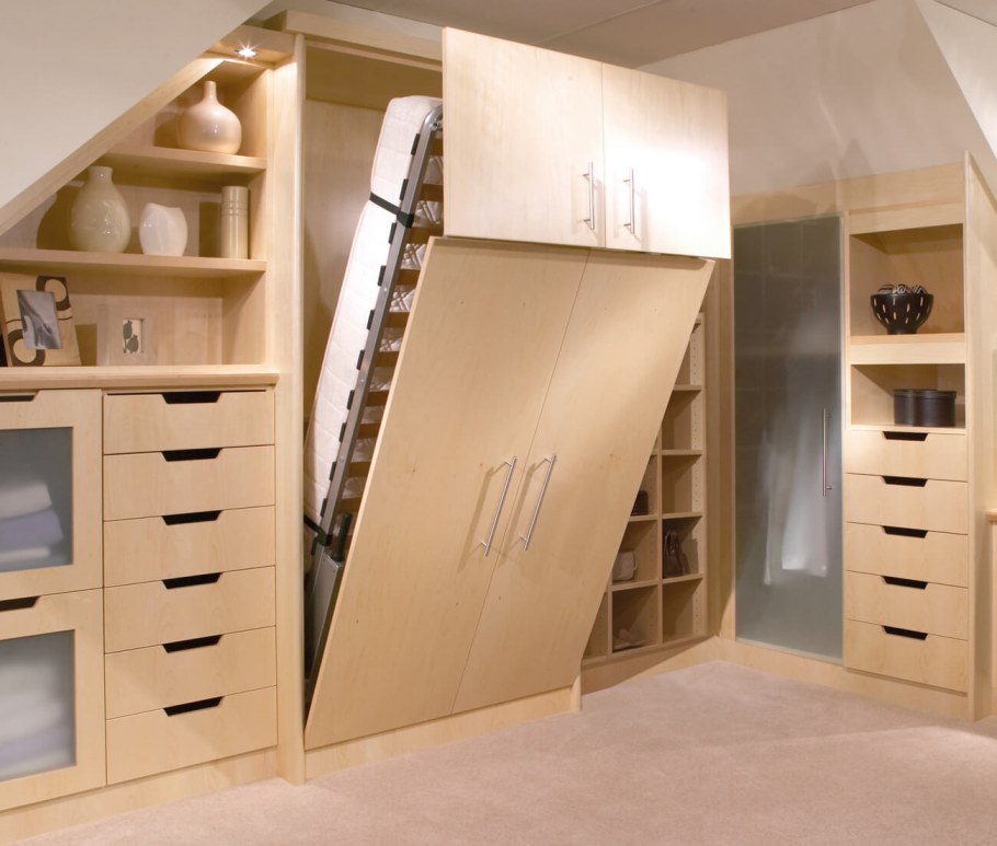 Встроенная многофункциональная мебель