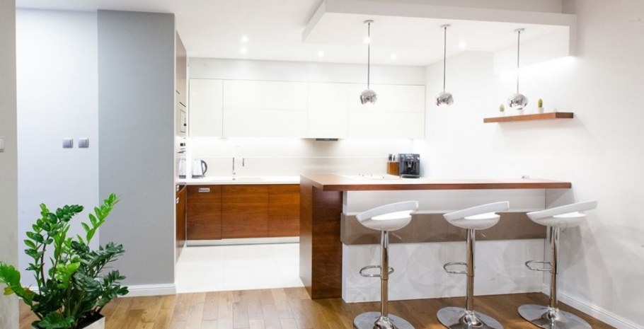 Кухня с островком в скандинавском стиле