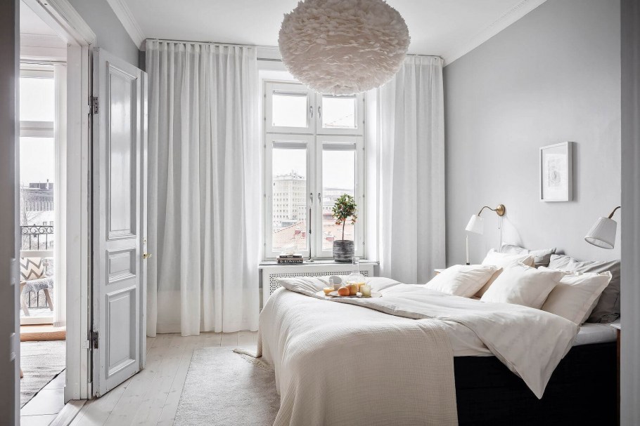 Минималистические спальни светлые