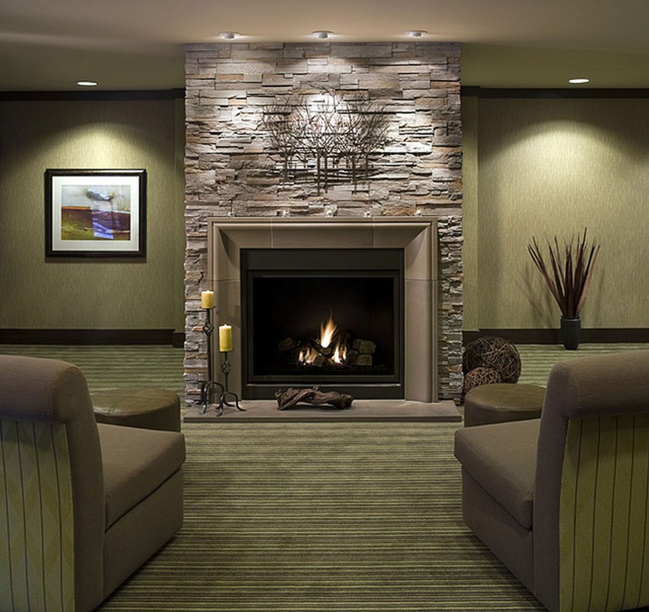 Каменный камин в интерьере