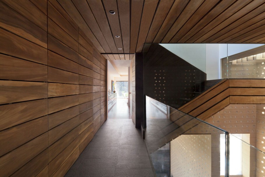 Деревянные панели для внутренней отделки