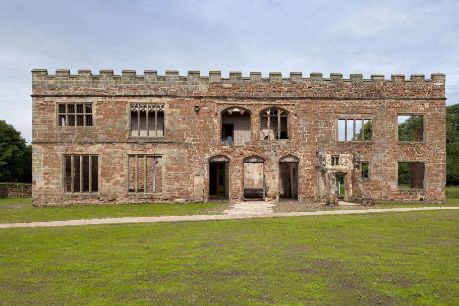 Современная крепость