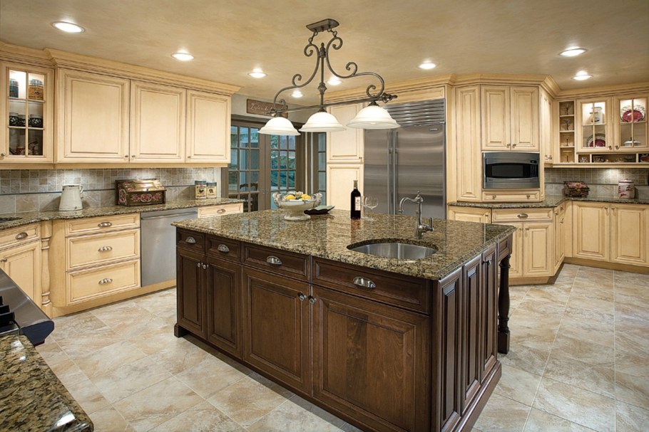 Остров на классической кухне