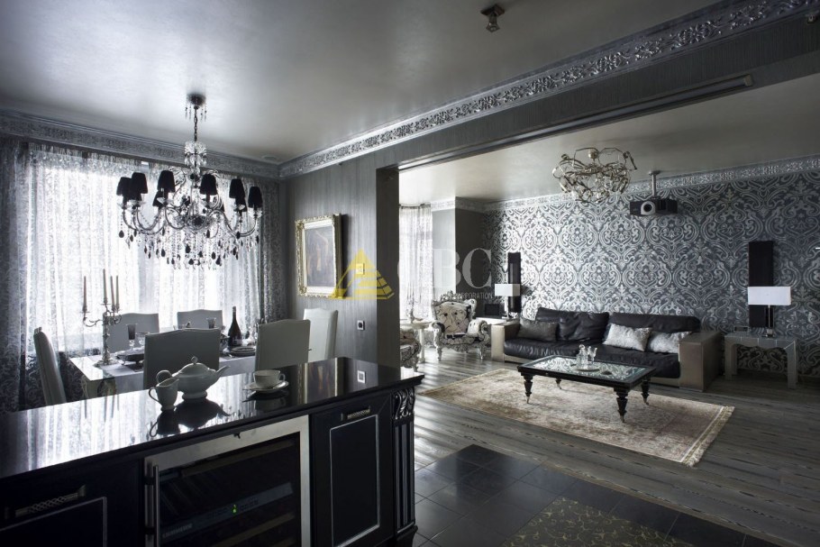 Интерьер в серебряных тонах