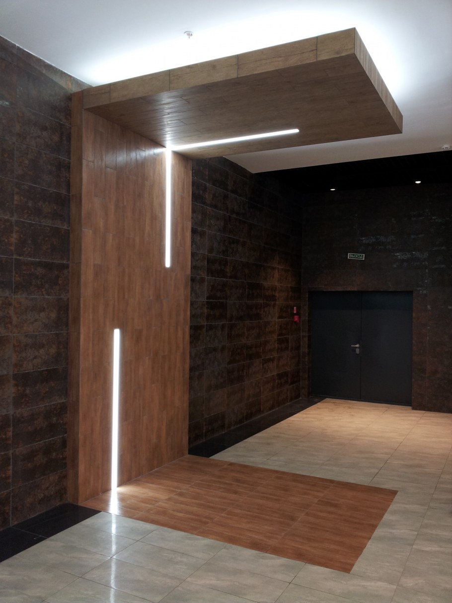 Отделка стен виниловой плиткой