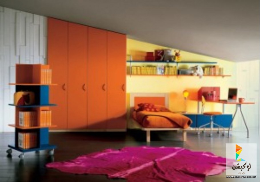 Оранжевая комната для подростка