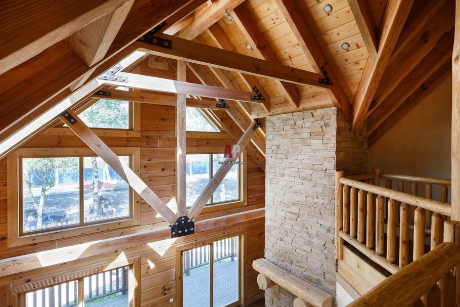 Стропила в интерьере