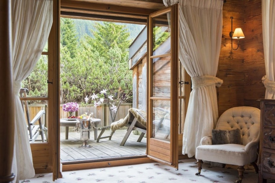 Веранда в альпийском стиле