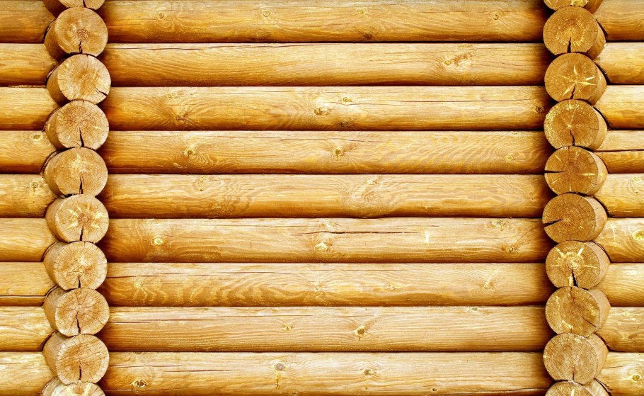 Стена из бревен