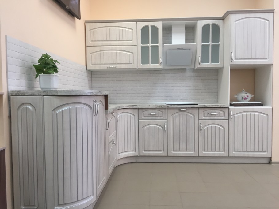 Кухня пленка Decoline с патиной серебро