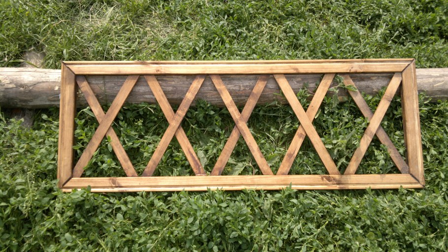 Заборчик для клумбы своими руками из дерева