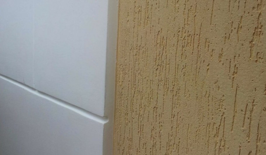 Венецианская штукатурка короед