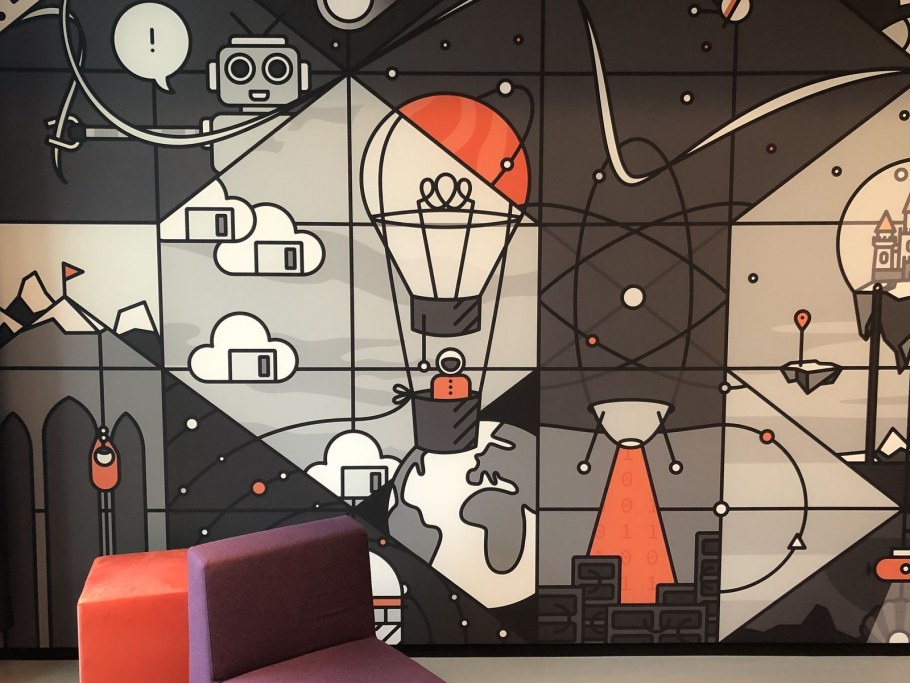 Графика на стенах в офисе