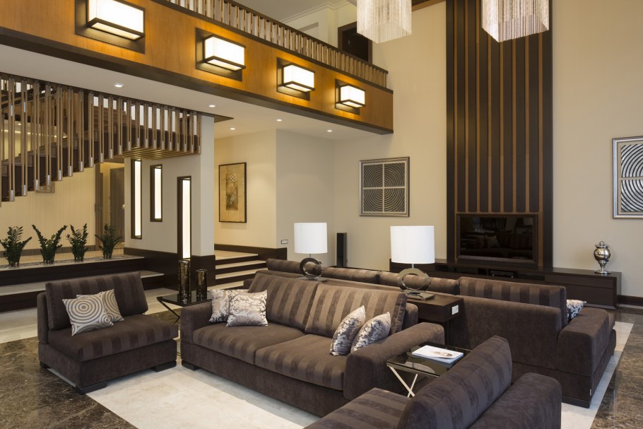 Конструктивизм в интерьере общественного здания