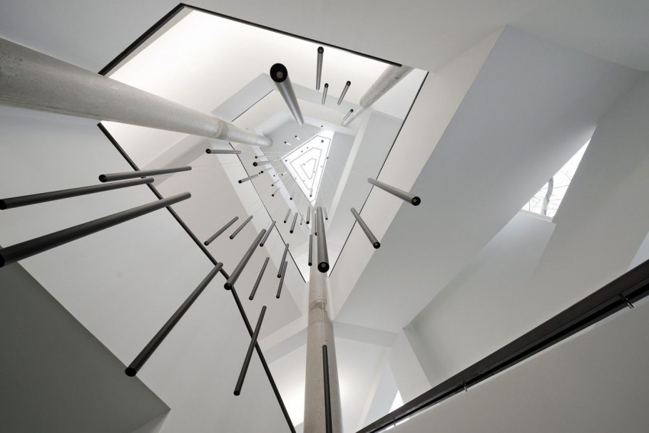 Тео Ван Дусбург кафе Обетт в Страсбурге