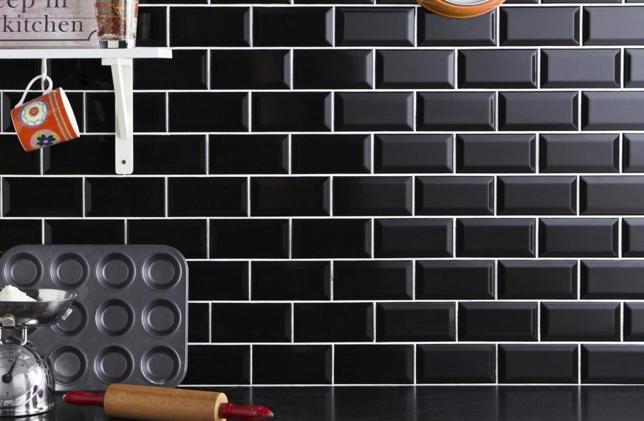 Equipe Metro Black 10x20