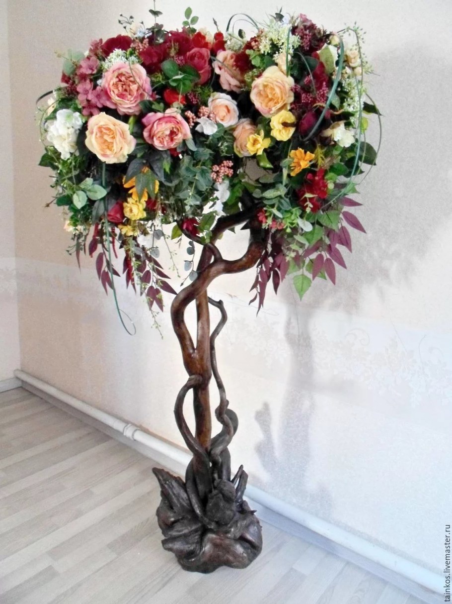 Интерьерные композиции из искусственных цветов