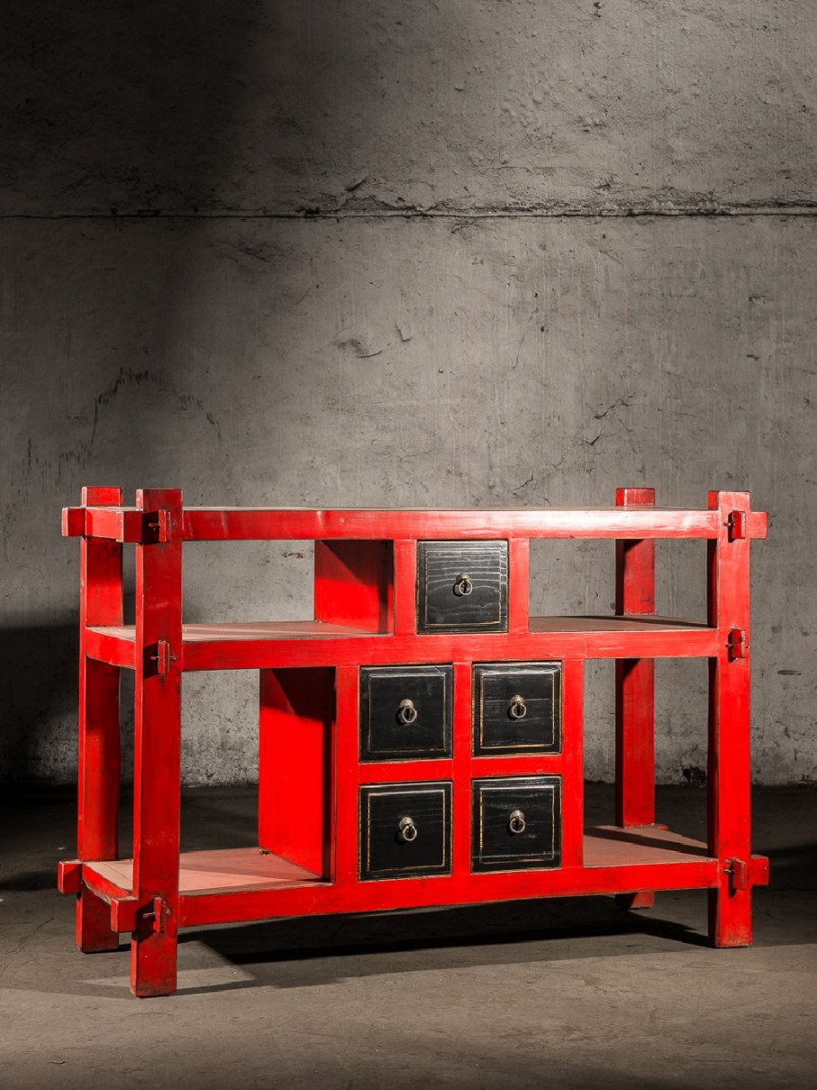 Стеллаж красный в стиле