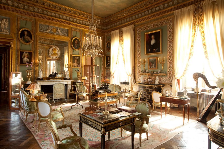 Франция замок Ле Миланд интерьеры