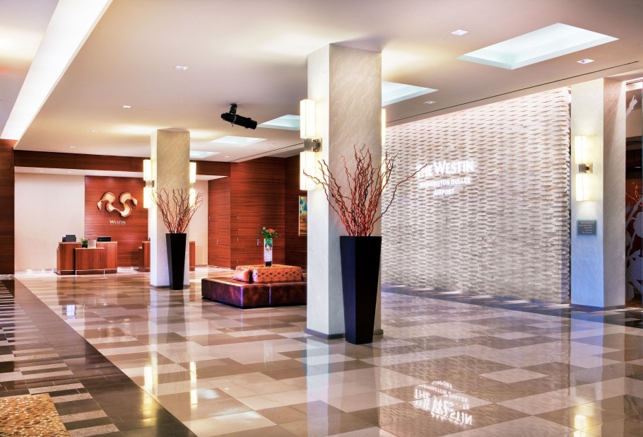 Отель внутри Холл яркий