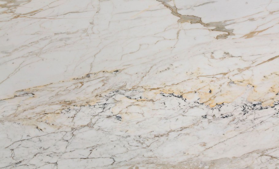 Композитный мрамор Calacatta Gold