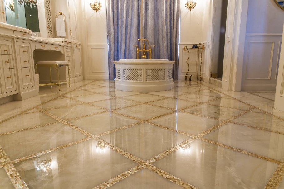 Плитка напольная под мрамор с золотом