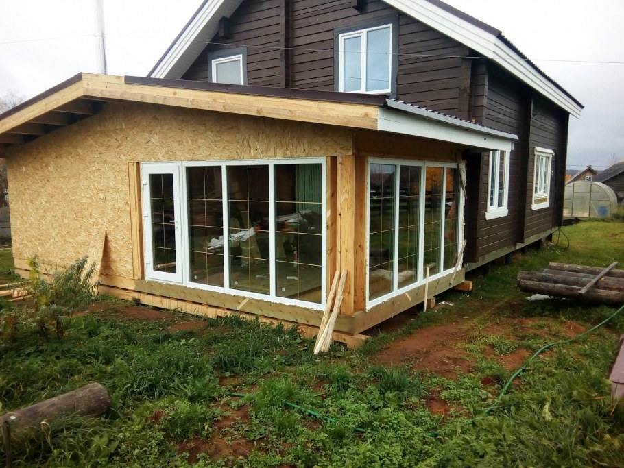 Веранда к дачному дому