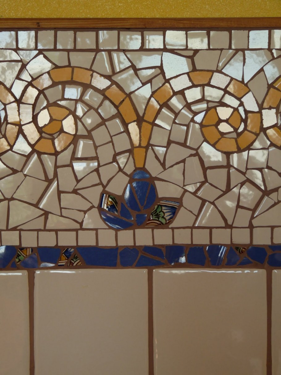 Мозаика из кафельной плитки