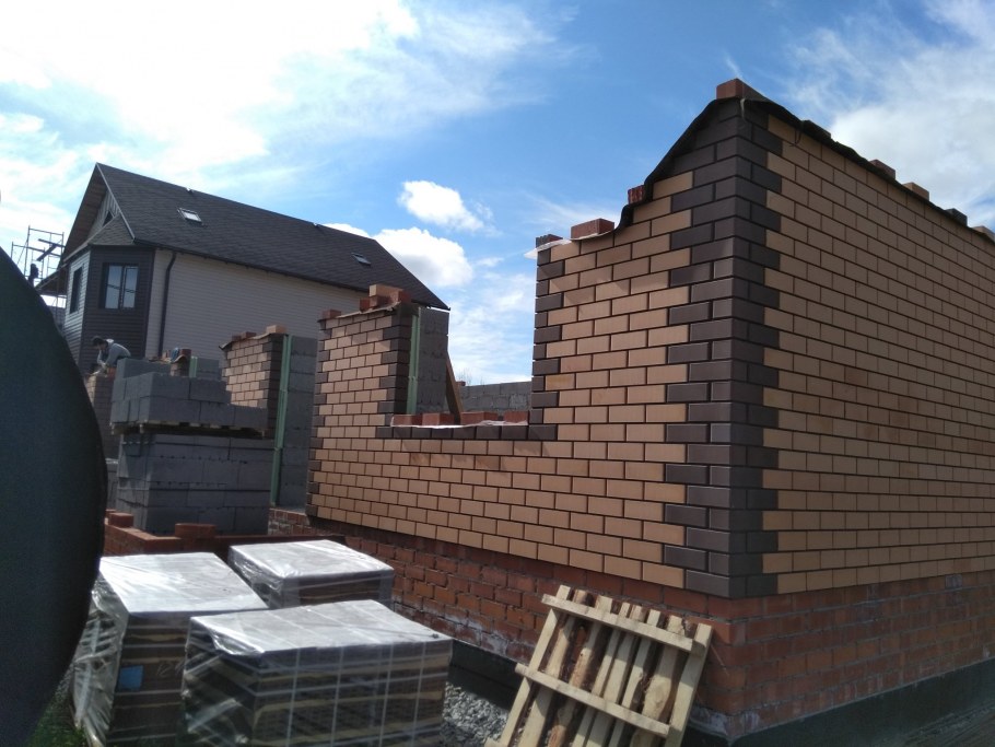 Дом кирпичный кладка
