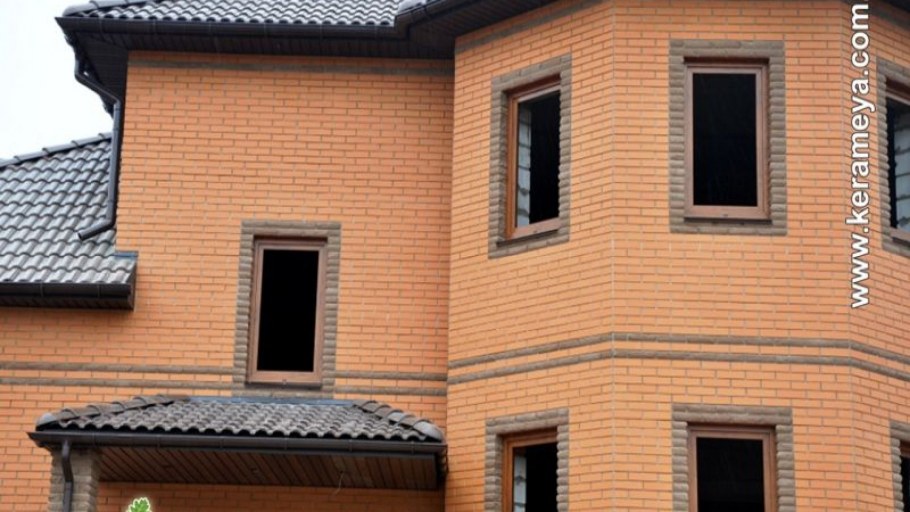Облицовка керамическим кирпичом эркера