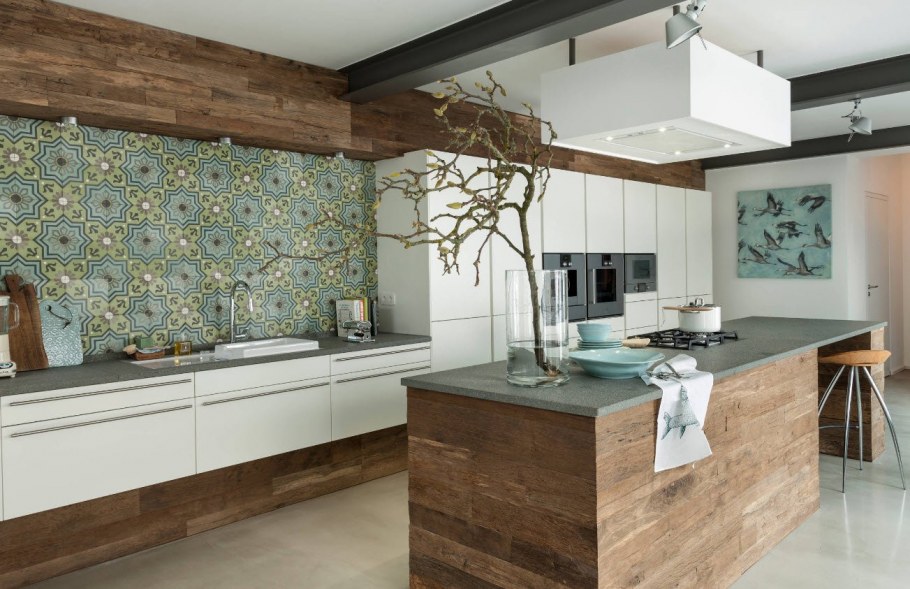 Линейная кухня в современном стиле