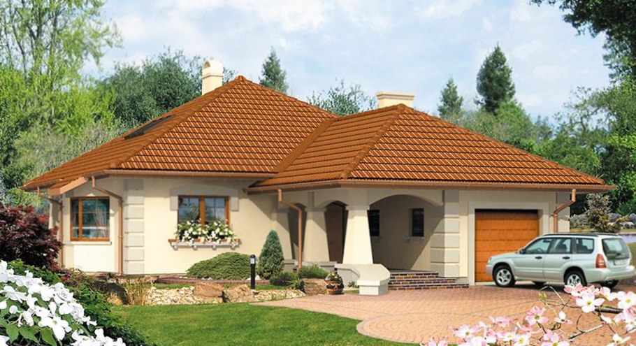 Маленький одноэтажный дом с гаражом