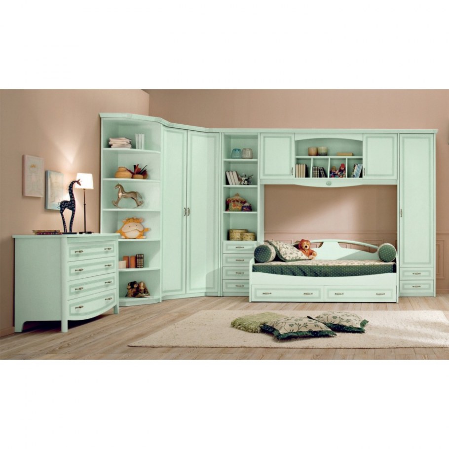 Тезоро комод