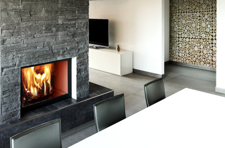 Камин облицованный керамогранитом