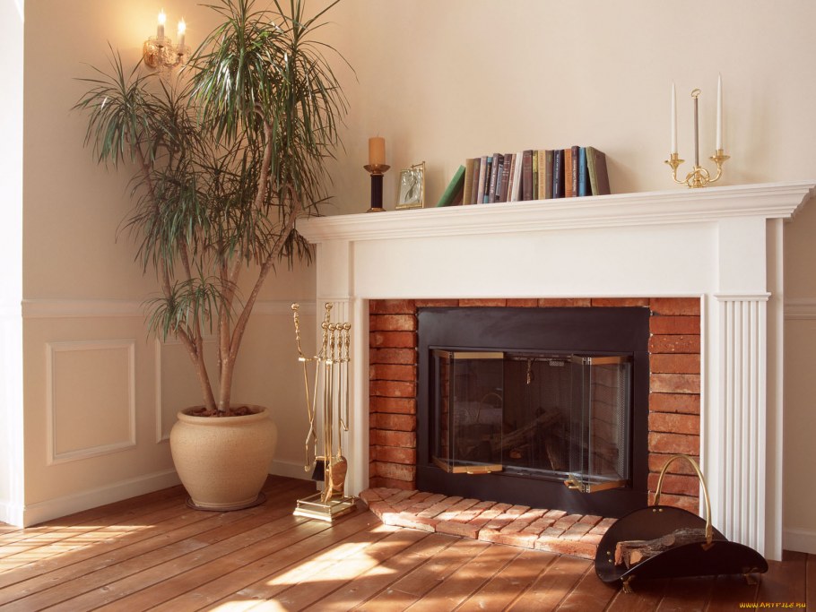 Камин в интерьере квартиры