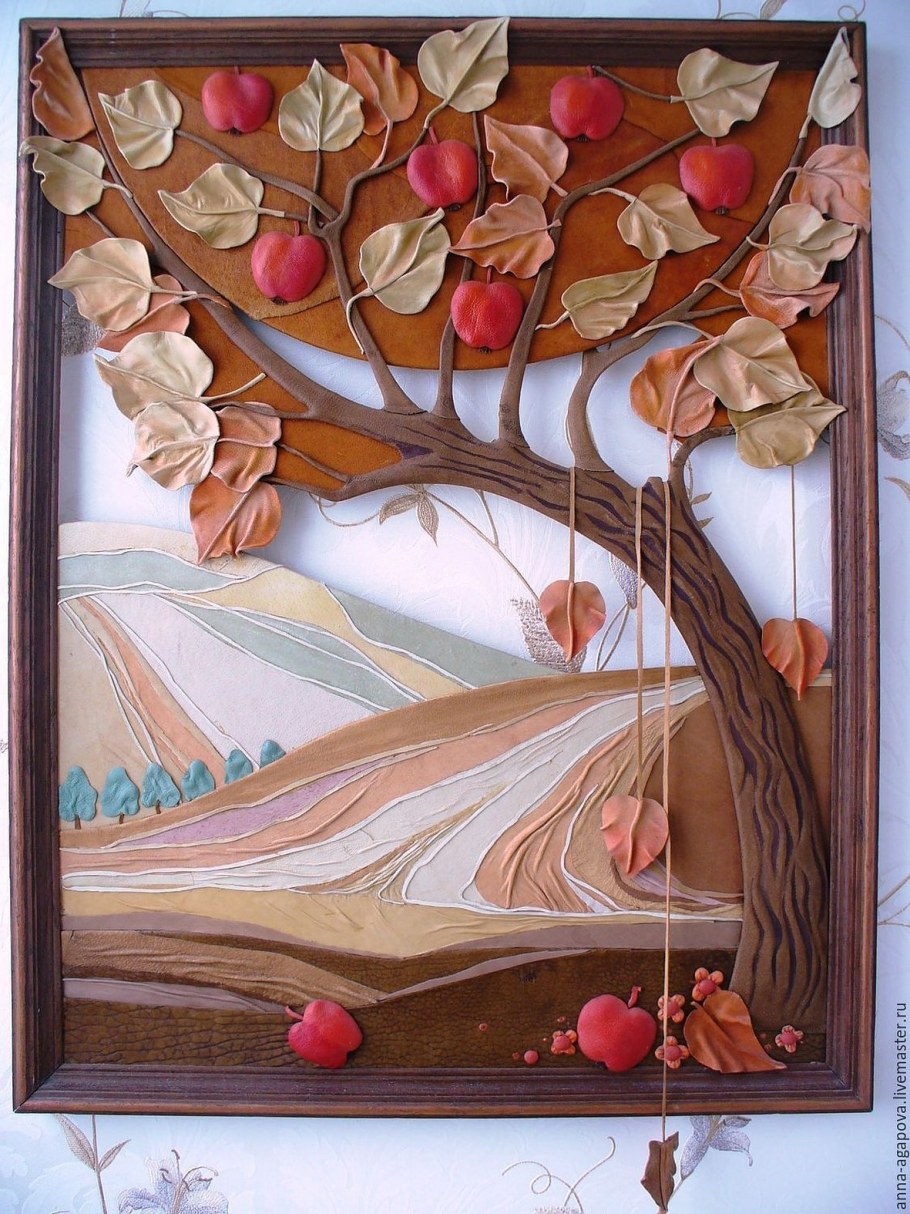 Панно из разных материалов