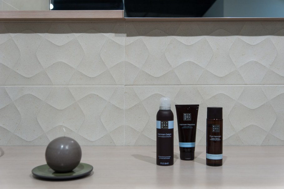 Керамическая плитка Leon d'Oro Tobacco Glossy