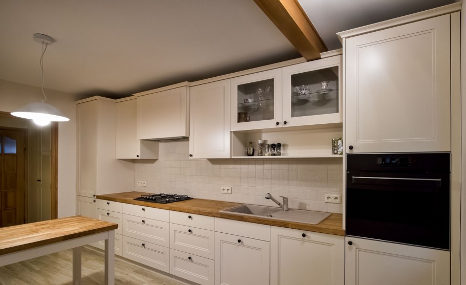 Прямые кухни в скандинавском стиле