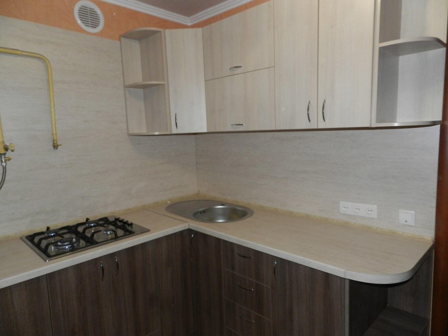 Бежевые пластиковые кухни