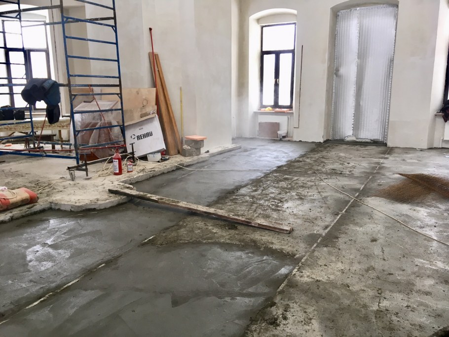 Кладочная сетка для заливки пола в гараже